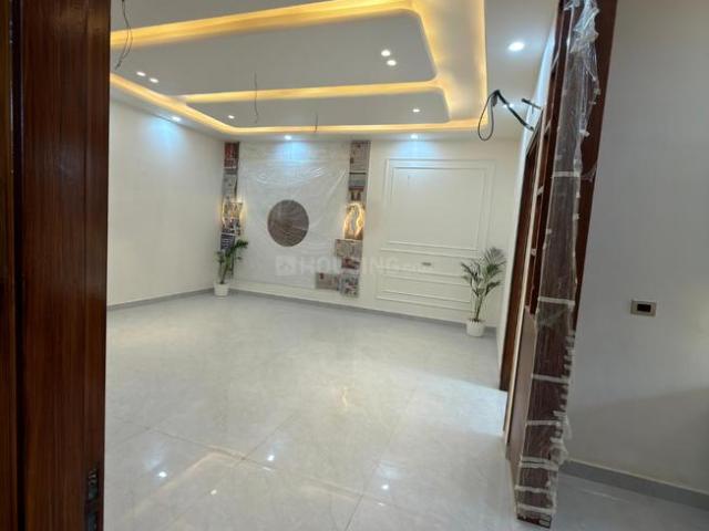 3.5 BHK Independent Builder Floor in Wave City for resale Ghaziabad. The reference number is 18853995