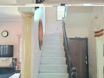 3.5 BHK Independent House in Motera for resale Ahmedabad. The reference number is 19646487