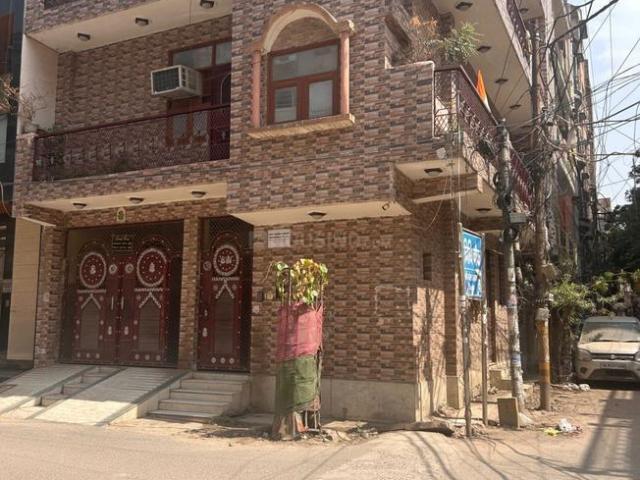 3.5 BHK Independent House in Nawada for resale New Delhi. The reference number is 20505814