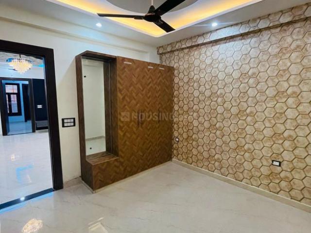 3.5 BHK Independent House in Noida Extension for resale Greater Noida. The reference number is 20975537