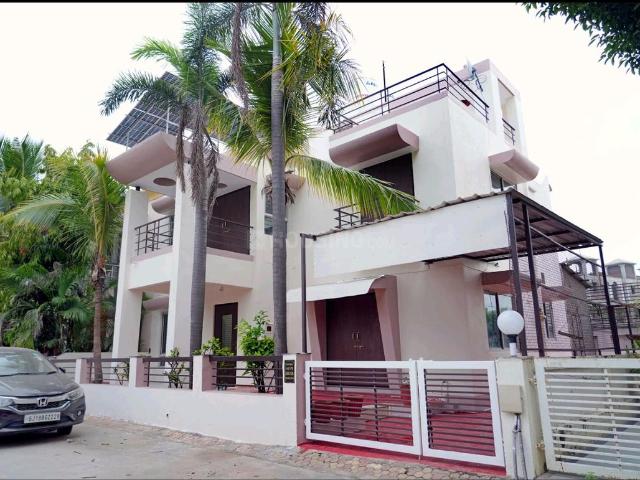 3.5 BHK Independent House in Adalaj for rent Gandhinagar. The reference number is 21109766