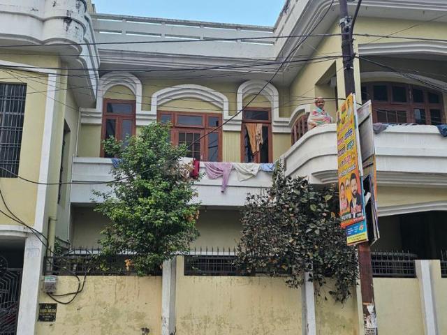 3.5 BHK Independent House in Aliganj for rent Lucknow. The reference number is 18652593