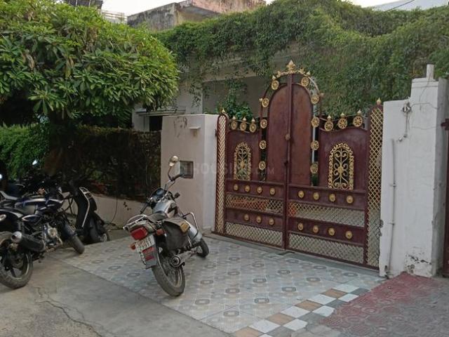 3.5 BHK Independent House in Aliganj for resale Lucknow. The reference number is 20385115