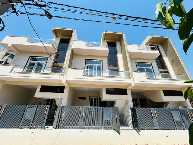 3.5 BHK Independent House in Gokulpura for resale Jaipur. The reference number is 20199954