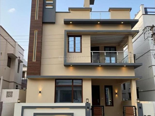 3.5 BHK Independent House in Gomti Nagar Extension for resale Lucknow. The reference number is 21195180