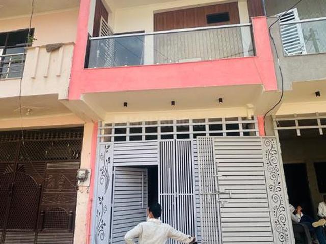 3.5 BHK Independent House in Govindpuram for resale Ghaziabad. The reference number is 19968934
