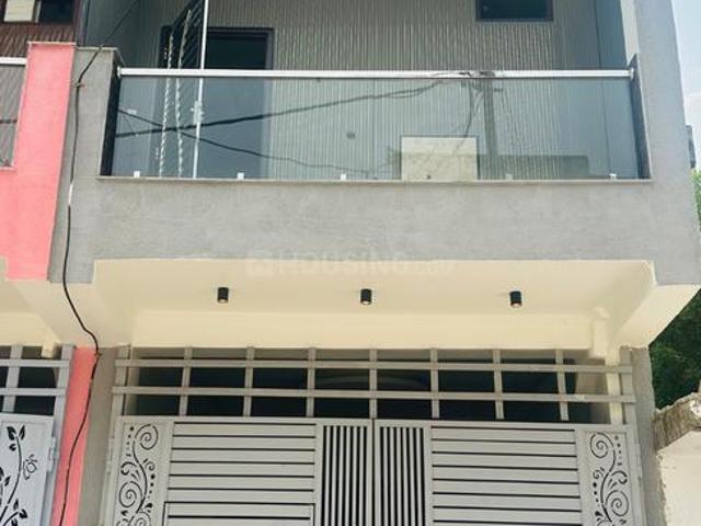 3.5 BHK Independent House in Govindpuram for resale Ghaziabad. The reference number is 20119792