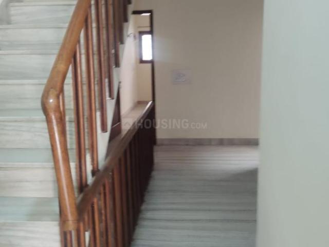 3.5 BHK Independent House in Safdarjung Enclave for rent New Delhi. The reference number is 20323236