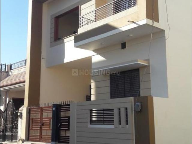 3.5 BHK Independent House in Safedabad for resale Lucknow. The reference number is 21117956