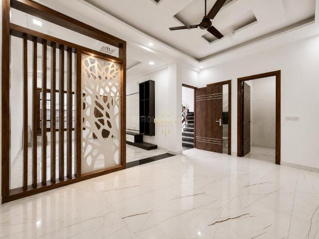 3.5 BHK Independent House in Sahastradhara Road for resale Dehradun. The reference number is 20826116