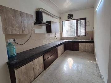 3.5 BHK Independent House in Sector 56 for rent Gurgaon. The reference number is 19261604