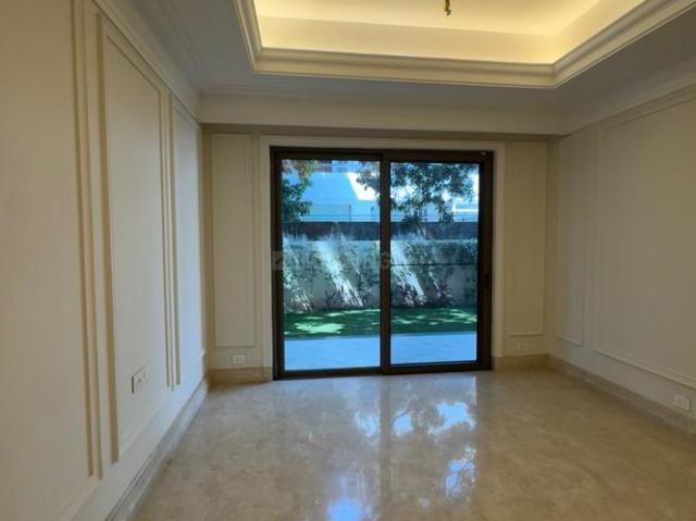 3.5 BHK Independent House in Sector 21 for rent Chandigarh. The reference number is 20380237