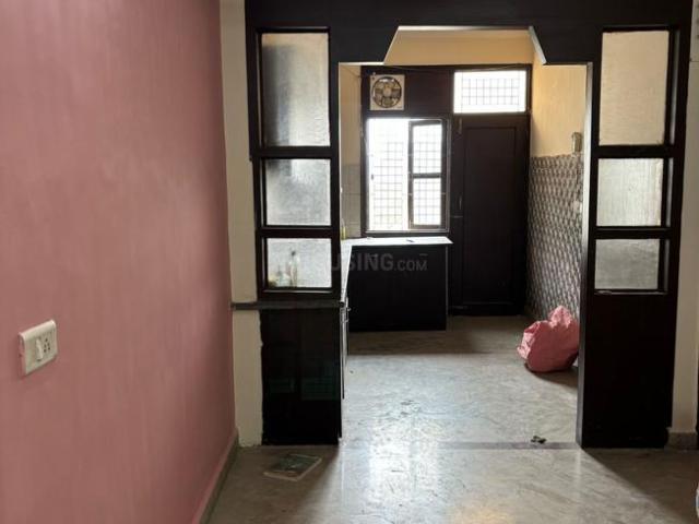 3.5 BHK Independent House in Shakarpur Khas for rent New Delhi. The reference number is 20175009