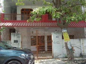 3.5 BHK Independent House in Shastri Nagar for resale Ghaziabad. The reference number is 20121198