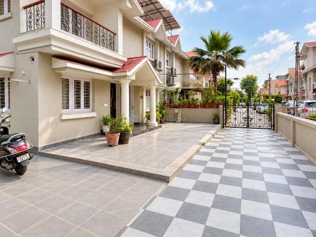 3.5 BHK Independent House in South Bopal for rent Ahmedabad. The reference number is 21355143
