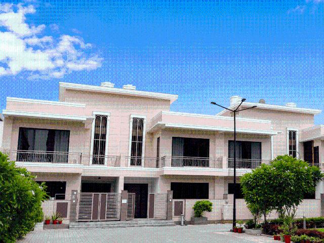 3.5 BHK Independent House in Tajganj for rent Agra. The reference number is 20315489