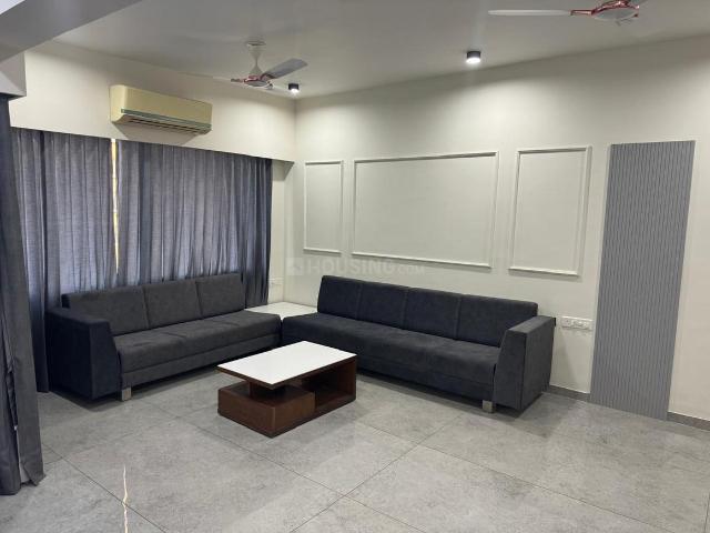 3.5 BHK Independent House in Thaltej for resale Ahmedabad. The reference number is 21018546