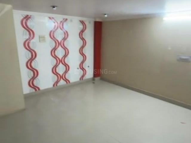 3.5 BHK Independent House in Tri Nagar for resale New Delhi. The reference number is 19951841