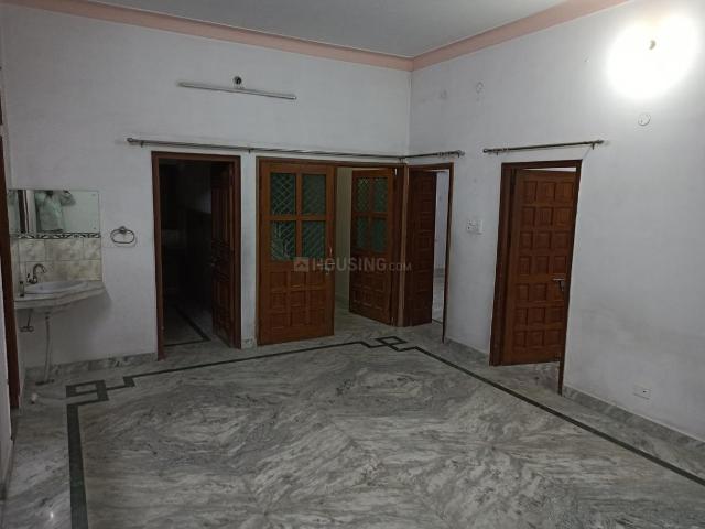 3.5 BHK Independent House in Vikas Nagar for rent Lucknow. The reference number is 17557979
