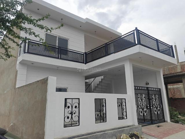 3.5 BHK Independent House in Vrindavan Yojana for resale Lucknow. The reference number is 20127040