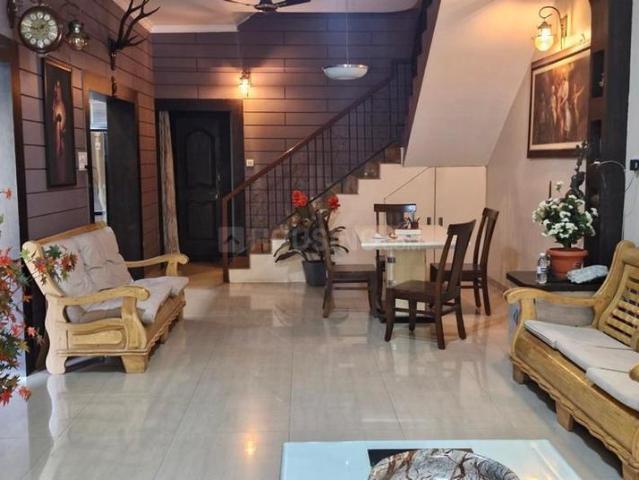 3.5 BHK Villa in Mohammed Wadi for resale Pune. The reference number is 21359346
