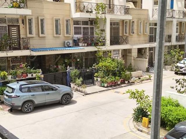 3.5 BHK Villa in Noida Extension for resale Greater Noida. The reference number is 19124076