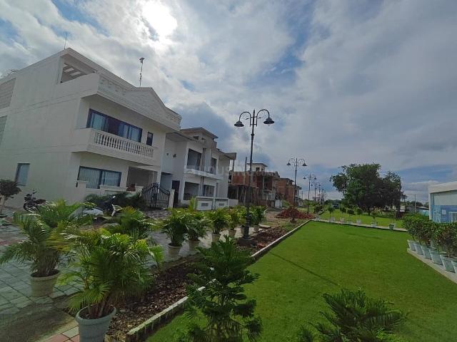 3.5 BHK Villa in Anora Kala for resale Lucknow. The reference number is 20184596