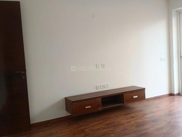 3.5 BHK Villa in DLF Phase 1 for resale Gurgaon. The reference number is 21143042