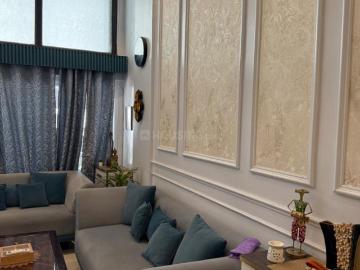 3.5 BHK Villa in East Of Kailash for resale New Delhi. The reference number is 18401351