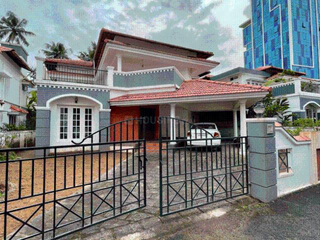 3.5 BHK Villa in Edappally for rent Kochi. The reference number is 20973255