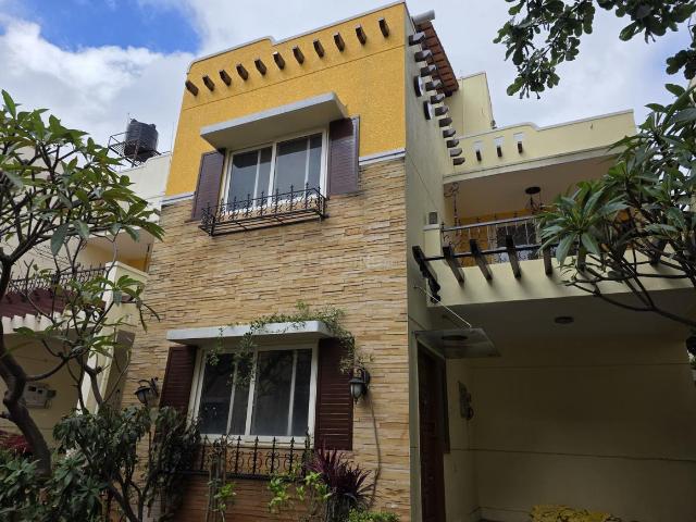 3.5 BHK Villa in Sarjapur for resale Bengaluru. The reference number is 18973544