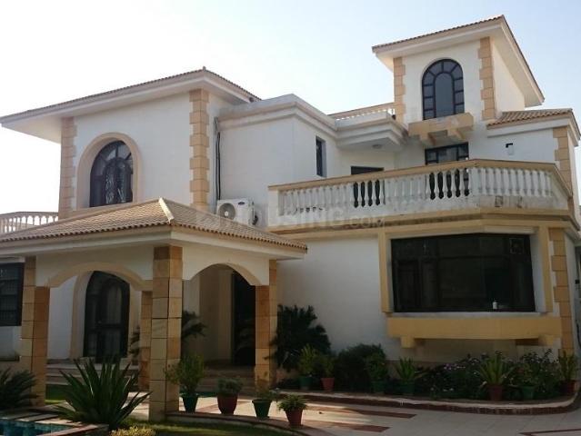 3.5 BHK Villa in Sector 57 for rent Gurgaon. The reference number is 19947139