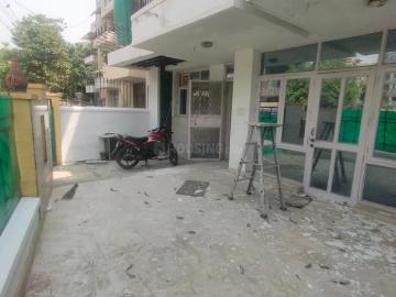 3.5 BHK Villa in Sector 57 for resale Gurgaon. The reference number is 19899742