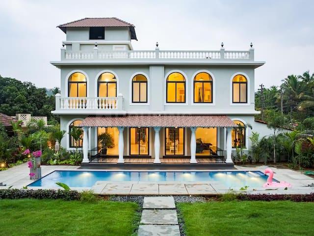 3.5 BHK Villa in Siolim for resale Goa. The reference number is 20494689