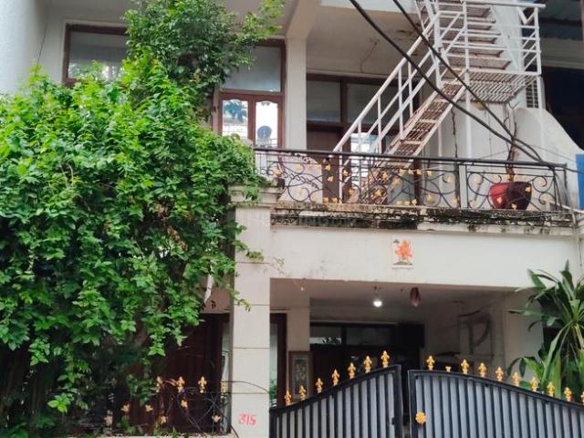 3.5 BHK Villa in South Civil Lines for resale Jabalpur. The reference number is 20848413