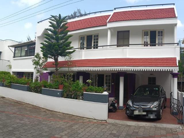 3.5 BHK Villa in Thammanam for resale Kochi. The reference number is 19343298