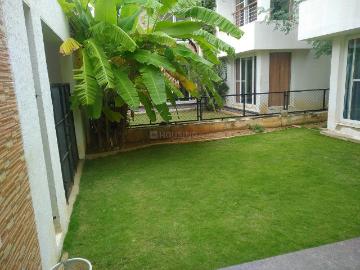 3.5 BHK Villa in Whitefield for resale Bengaluru. The reference number is 20131386