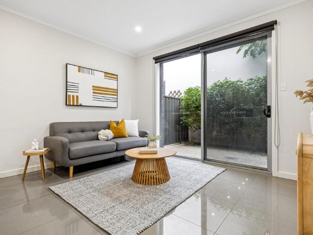 3 / 5 Guilford Avenue, Prospect SA 5082