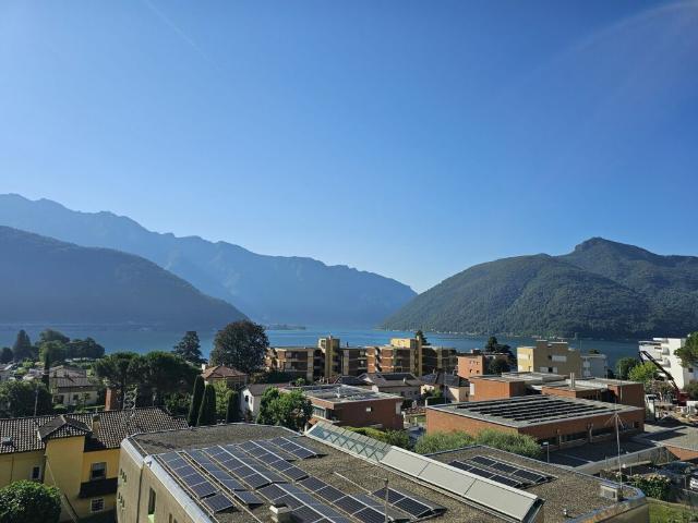 3.5 locali con vista lago e aria condizionata