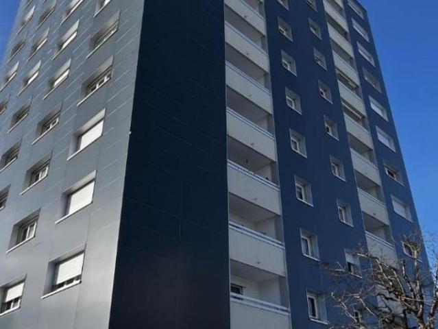 3.5 pièces rénové avec balcon