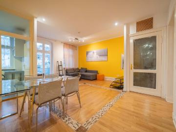3.5 Room Apartment in Central Prenzlauer Berg