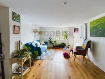 3.5 room apartment in a stylishly renovated ambience in Eiken