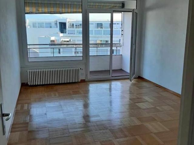 3.5 room apartment in Les Nations