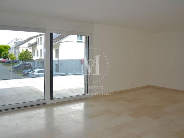 3.5 room apartment with large terrace near the lake Rolle