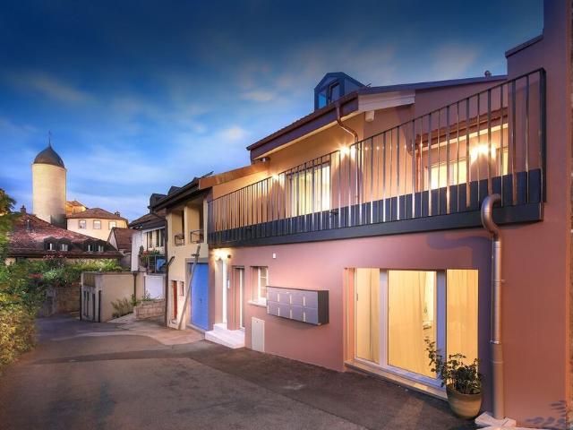 3.5 rooms attic in the heart of the old town of Aubonne
