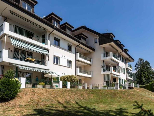 3,5 Wohnung im obersten Stock mit Blick auf den See