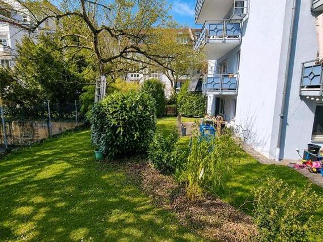 3,5 Zi Gartenwohnung mit Terassen in ruhiger Lage