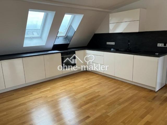 3,5 Zi DG Neubau, Wohnen und Arbeiten mit Bergblick, große SW Loggia, nur 30 min nach München