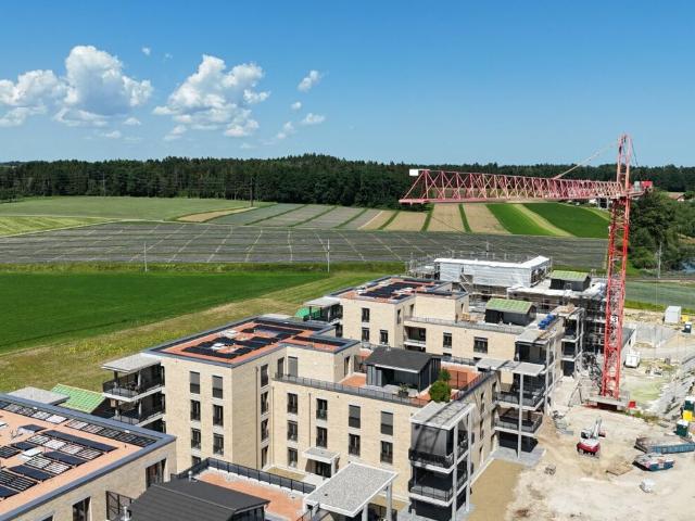 3.5 Zi. Wohnparadies mit riesigem Gartenanteil im Ziegelei Quartier in Berg E0.3