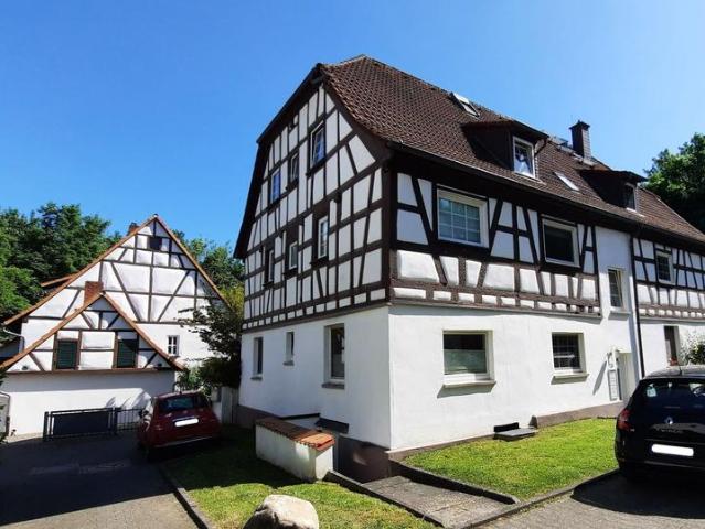 3,5 Zi Wohnung im Fachwerkhaus an Stadtgrenze zu Frankfurt Main